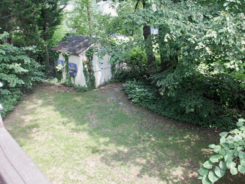Building Photo - 6107 Maylane Dr