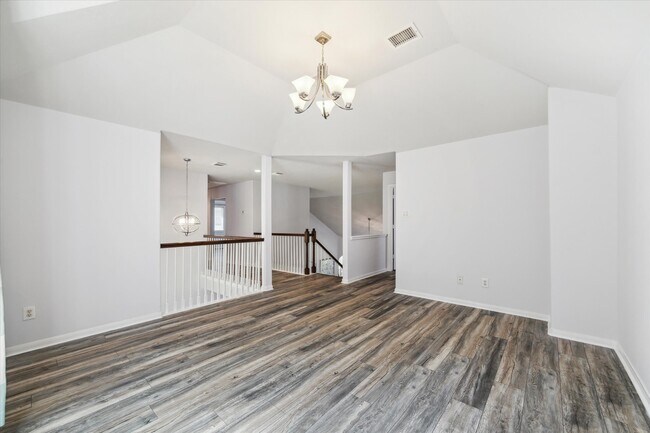 Building Photo - 310 Brook Forest Trail