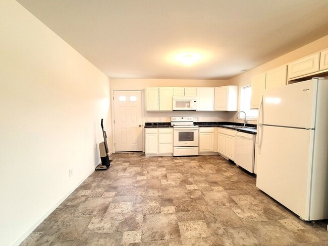 Building Photo - RVIP951