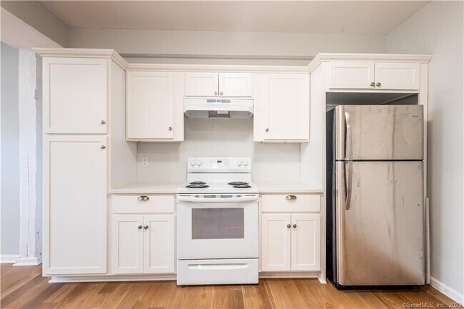 Building Photo - 55 Cider Mill Ln