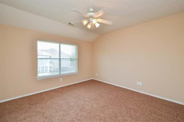 Building Photo - 14306 Mirkwood Ln