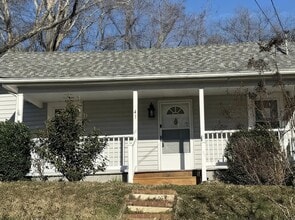 Building Photo - 412 Rose Hill Ave