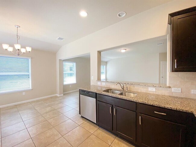 Building Photo - 528 Longhorn Cavern Rd