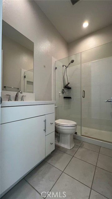 Building Photo - 241 Brackens