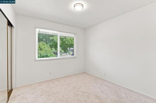 Building Photo - 4620 Regina Ln