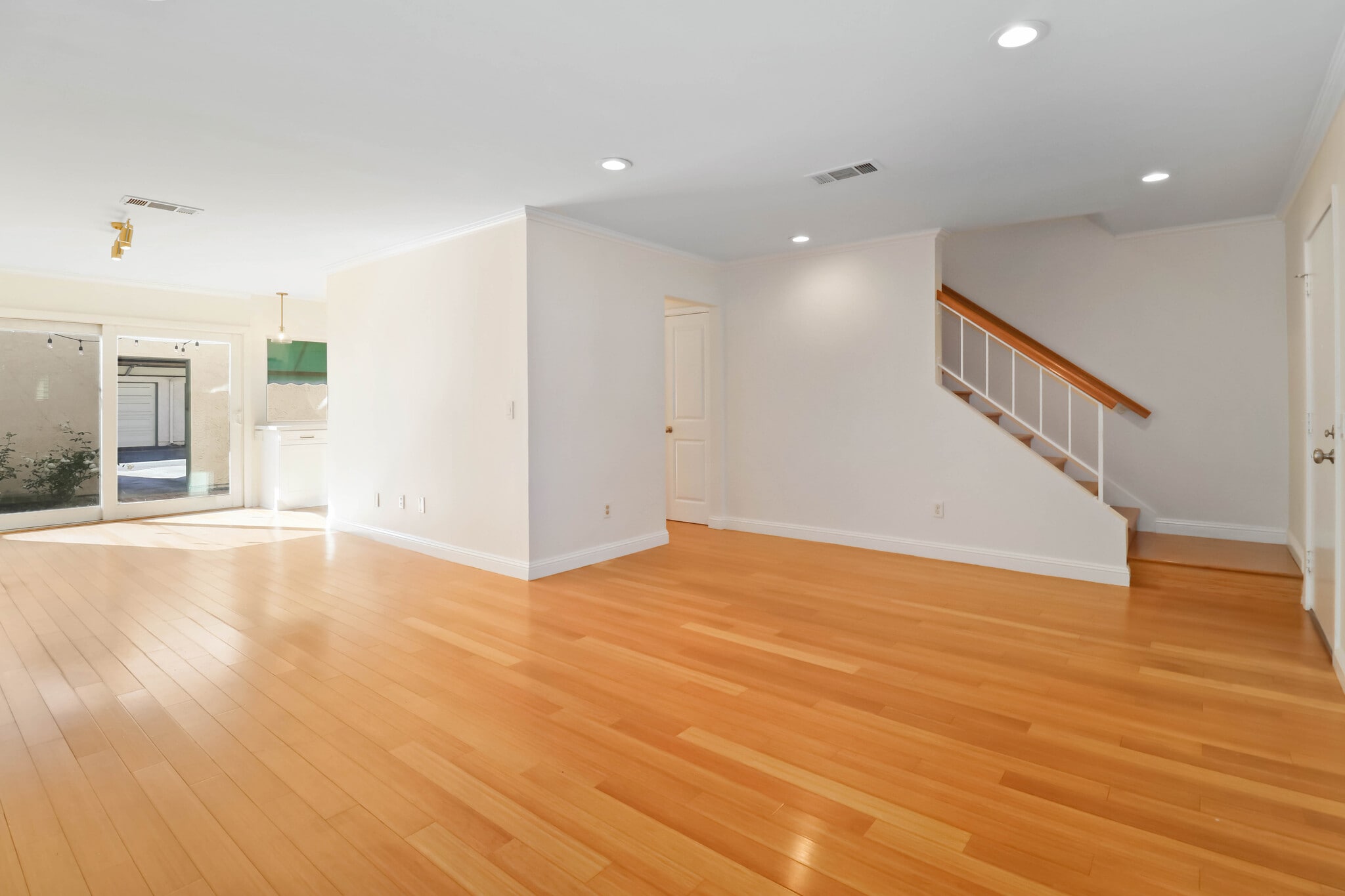 Building Photo - 2770 Caminito Eldorado