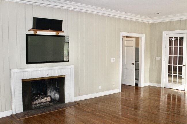 Building Photo - 2600 E Doublegate Dr
