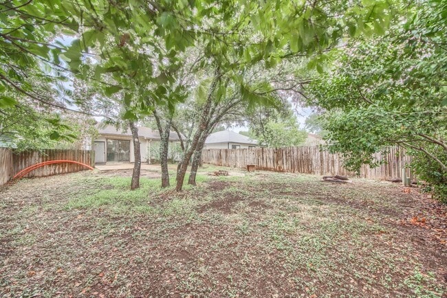 Building Photo - 7611 Scenic Glade