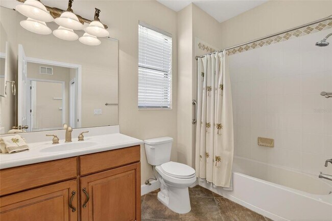 Building Photo - 210 Shell Falls Dr