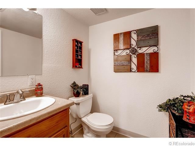 Bathroom on family room level - 7091 Beech Street