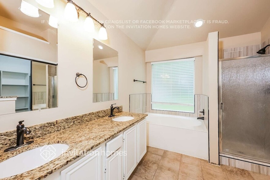 Building Photo - 3503 Daisy Ln