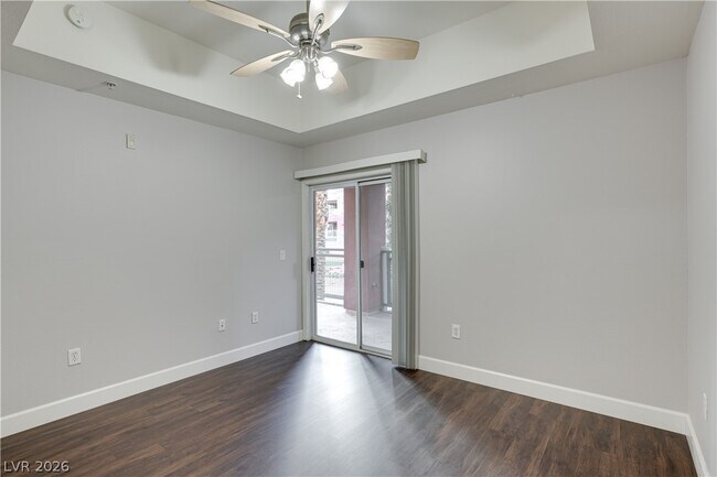 Building Photo - 91 E Agate Ave