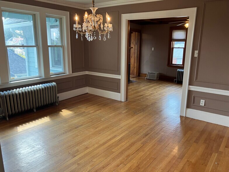 Primary Photo - 93 Hillside Rd