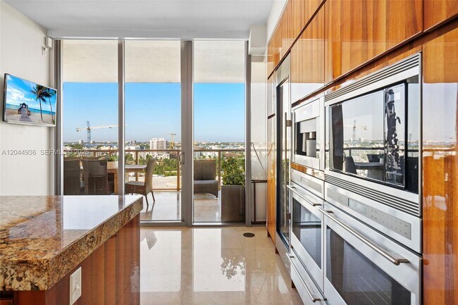 Building Photo - 9705 Collins Ave