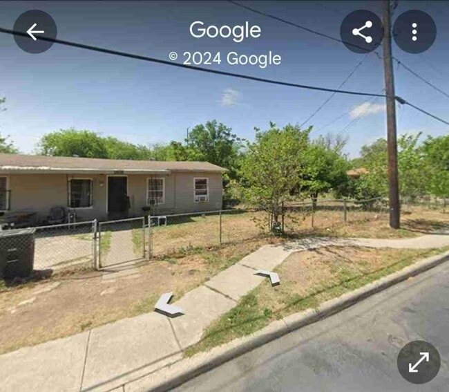 Building Photo - 1818 Hays St