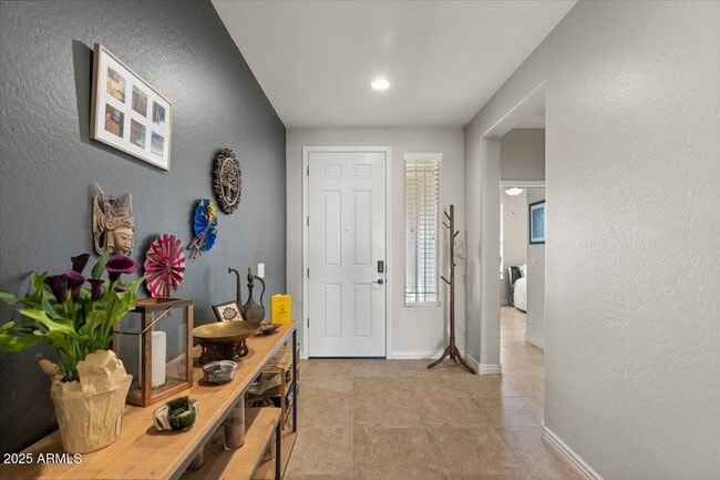 Building Photo - 2674 E Cherry Hill Dr