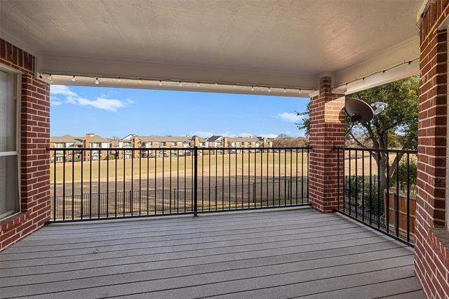 Building Photo - 9720 Zembriski Dr