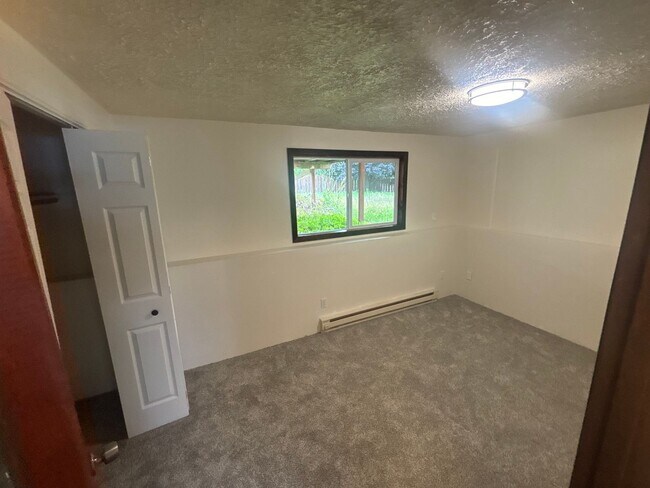 Building Photo - Charming 2 Bed, 2 Bath Home! *SPECIAL: $50...