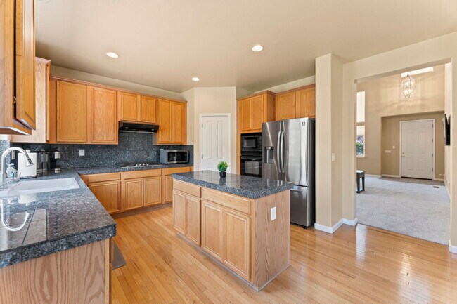 Building Photo - 2931 Blue Grouse Dr