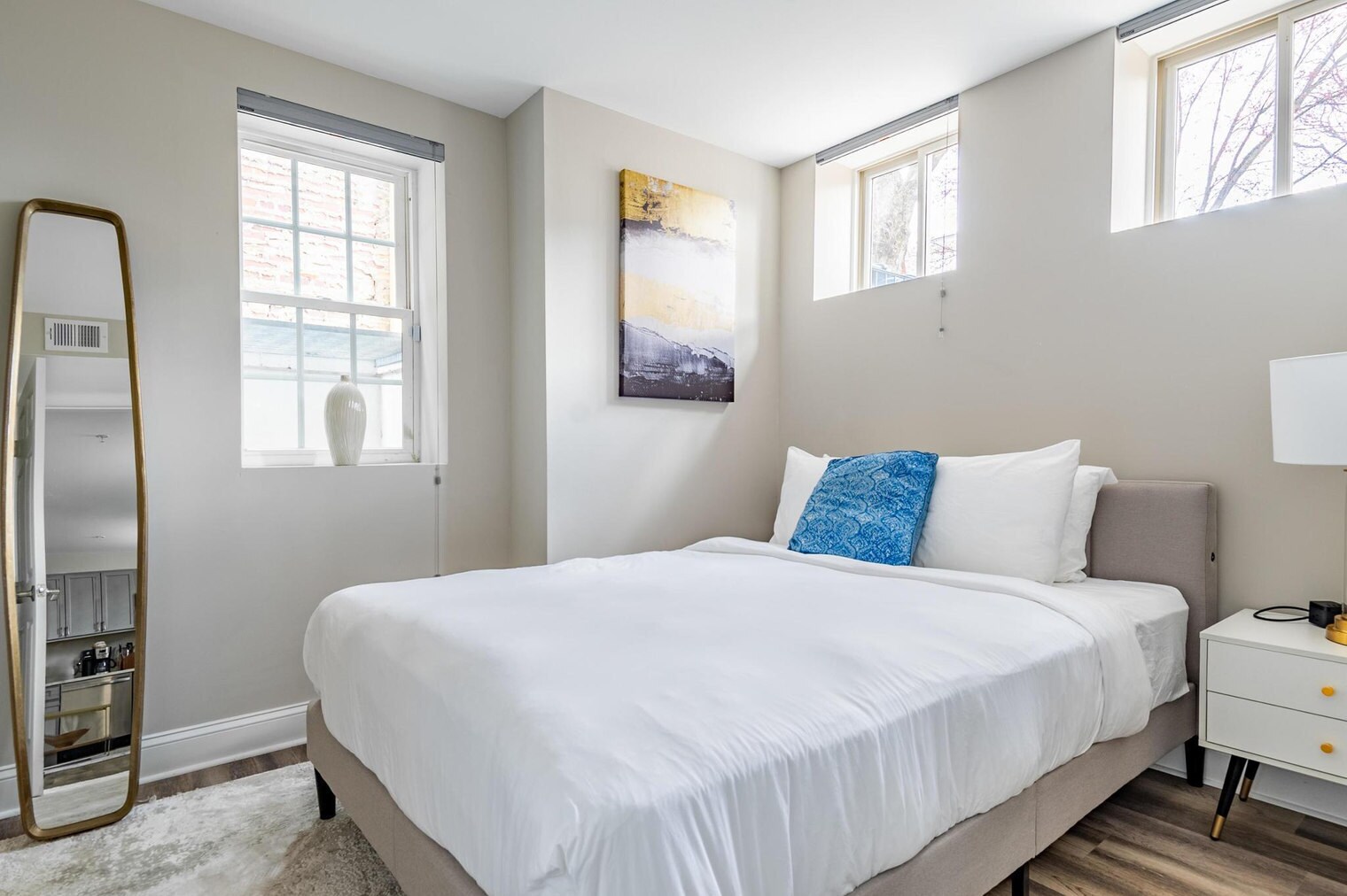 Building Photo - 708 North Carolina Ave SE