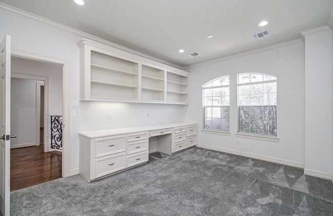 Building Photo - 13514 Broadmeadow Ln