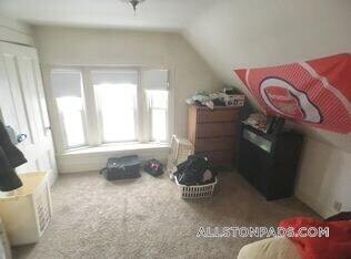 Building Photo - 4 Barstow St