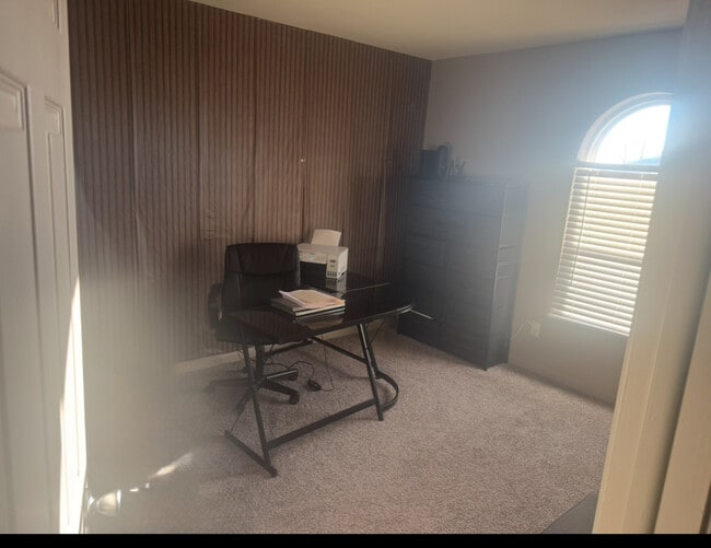 Building Photo - 6437 Dawn Dr