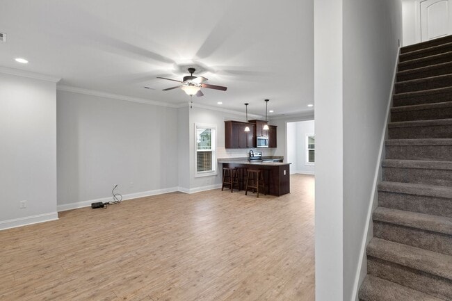 Building Photo - Welcome to Marsh Haven!