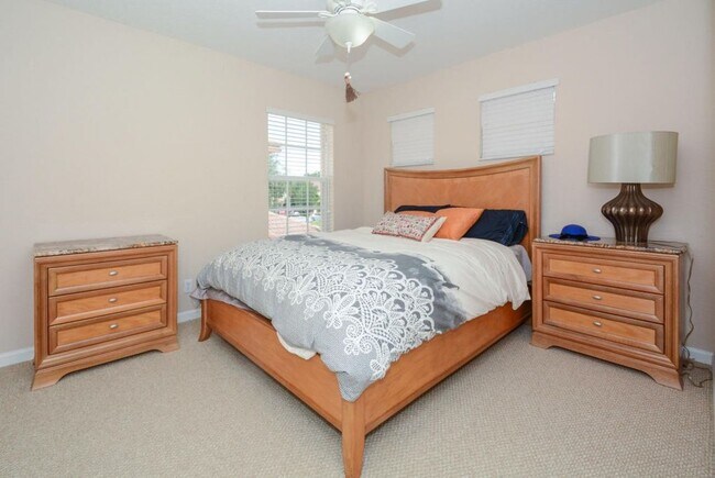 Building Photo - 16178 Poppyseed Cir