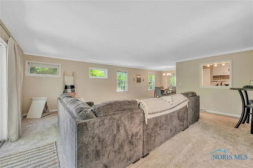 Building Photo - 2528 Aldringham Rd