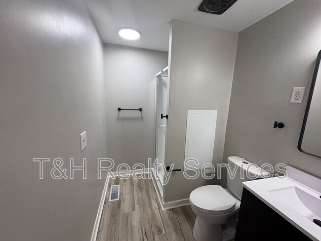 Building Photo - 10129 Lawnhaven Ct