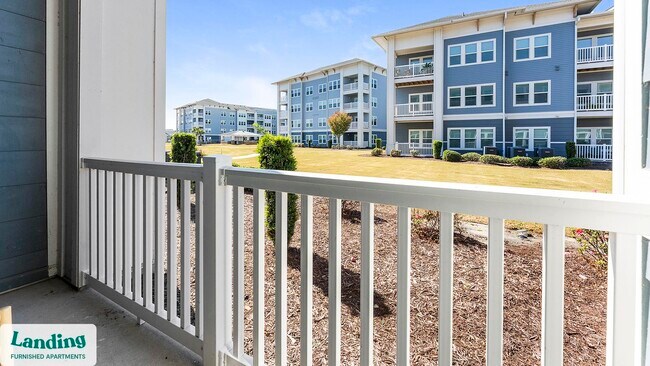 Building Photo - 915 Brentmoor Dr