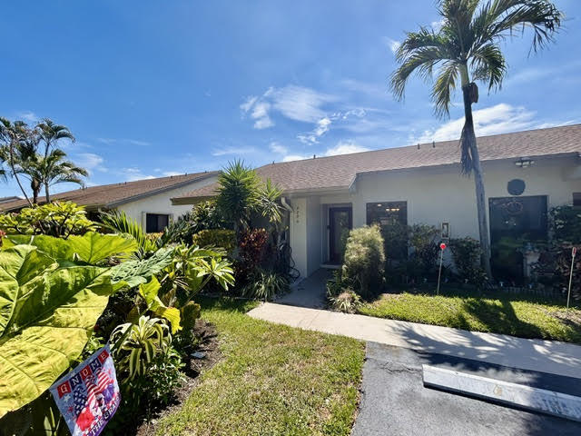 Building Photo - 3054 S Oakland Forest Dr