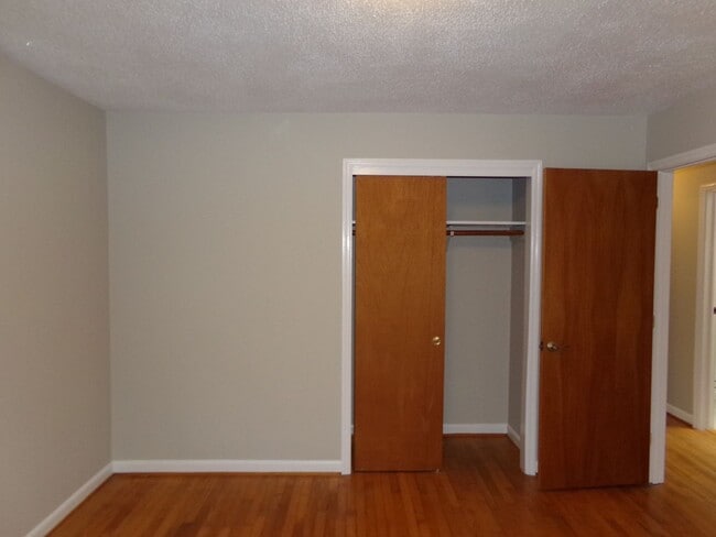 Building Photo - Charming Home in Havelock