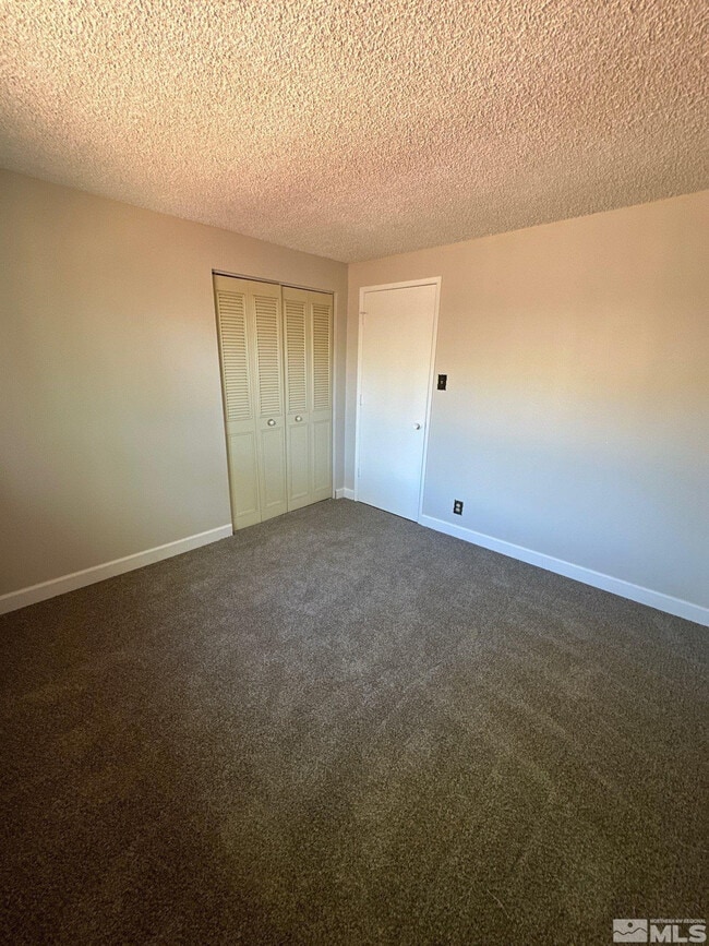 Building Photo - 462 Steffanie Way