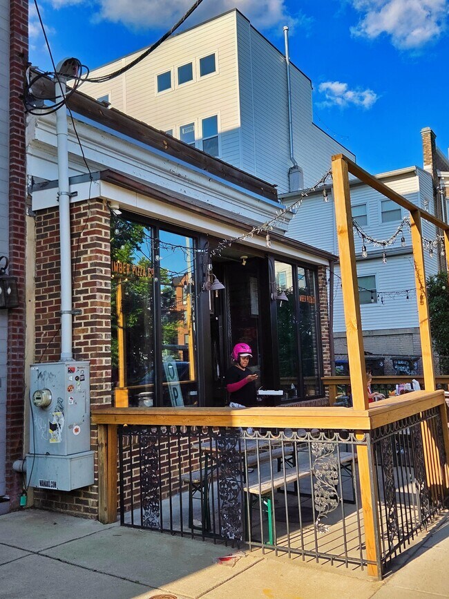 Building Photo - 907 Webster St NW