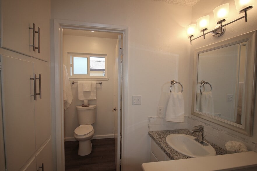 Building Photo - 1326 Galleon Way