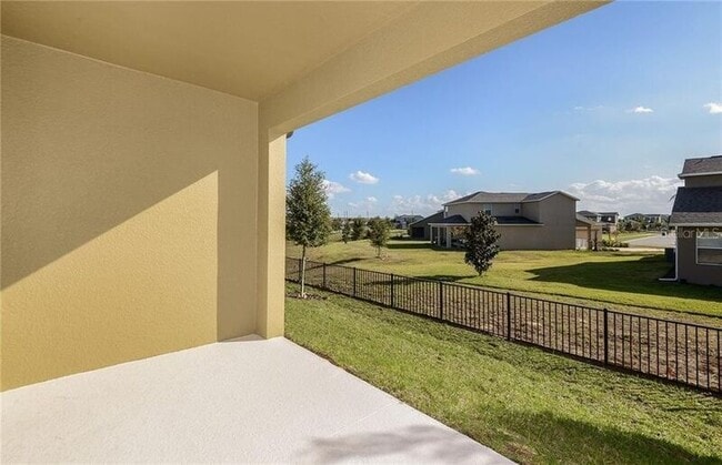 Building Photo - 3890 Grassland Dr
