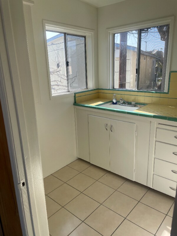 Building Photo - 1521 Marine Ave