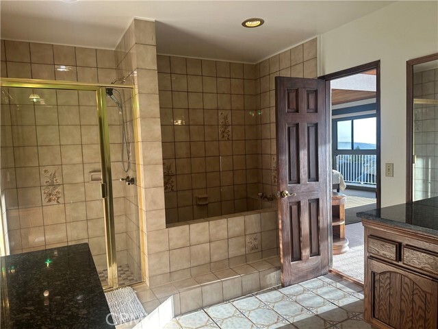 Building Photo - 751 Bolsana Dr