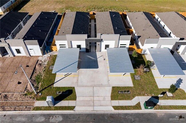 Building Photo - 18 Whetstone Ave