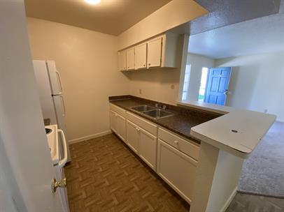 Interior Photo - Beatty (2606)