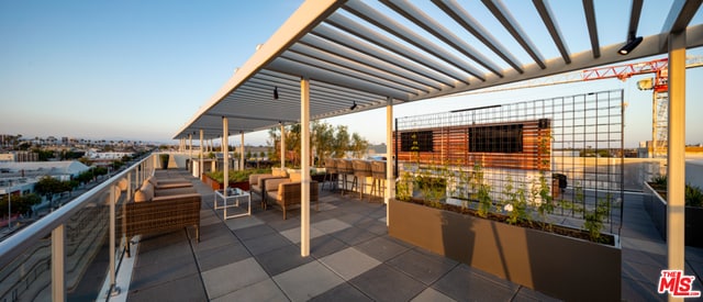 Building Photo - 800 Colorado Ave