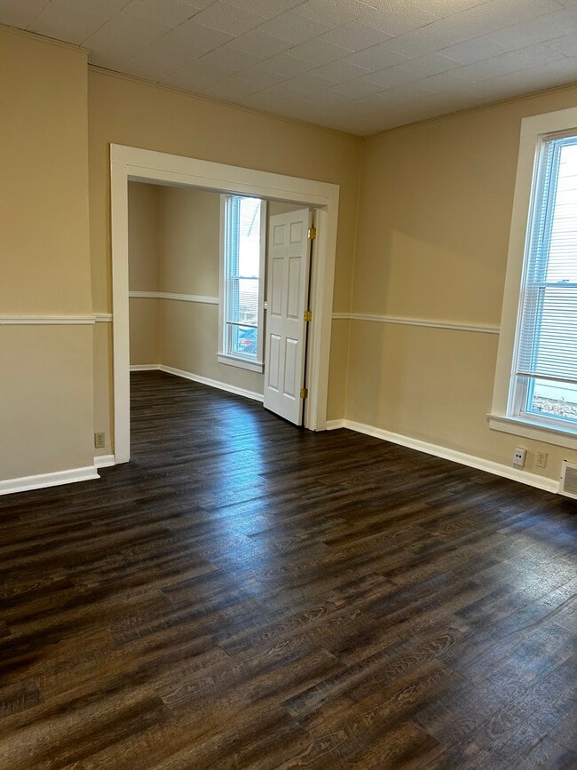 Building Photo - 435 Prospect Ct