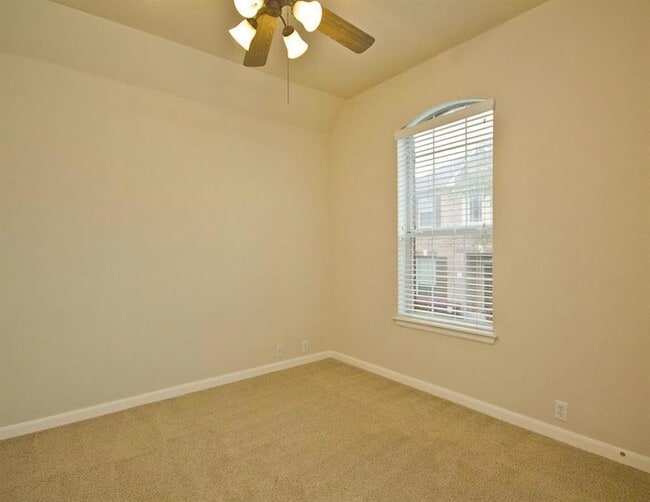 Building Photo - 14812 Avery Ranch Blvd