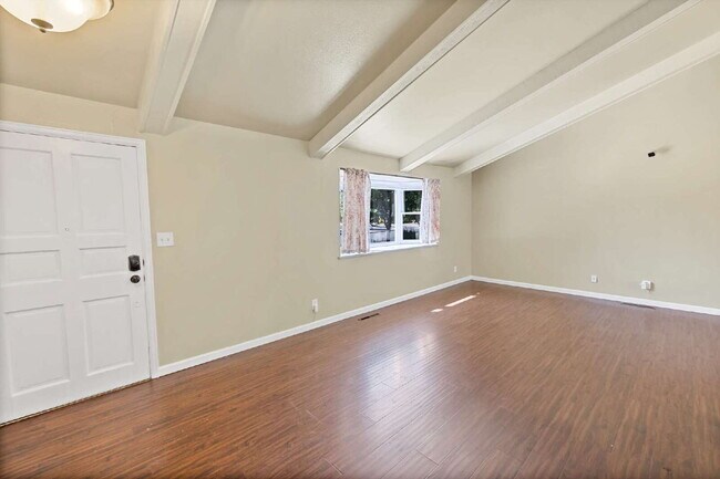 Building Photo - 3-Bedroom with A Flex Room Multi-Level Home with Fresh Paint, Refreshed Deck, and Multiple Living...