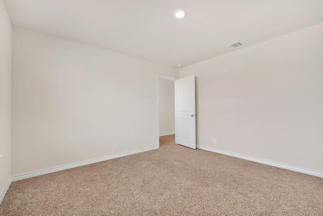 Building Photo - Spacious 5-Bedroom Beauty in Redbird Ranch –  with Community Perks!