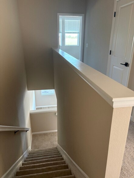 Building Photo - 978 Nettle Ln