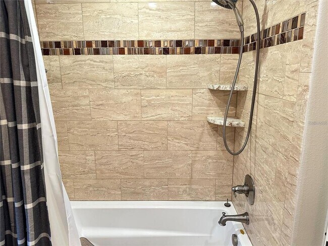 Building Photo - 2679 Saddlewood Ln