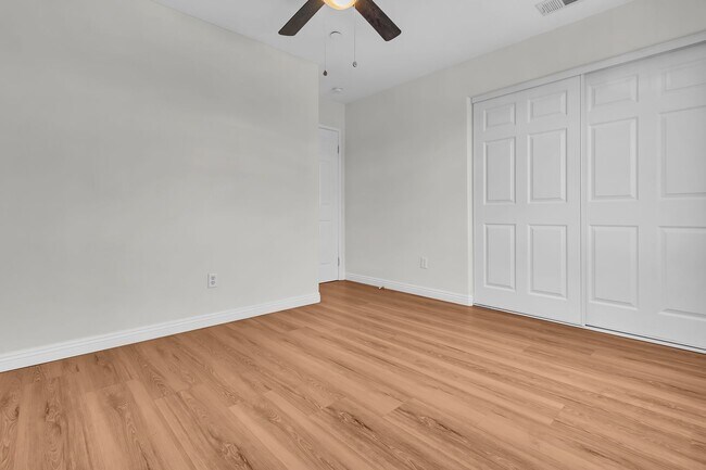 Building Photo - 8798 Nozay Ln